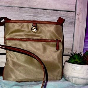 Michael Kors Crossbody bag